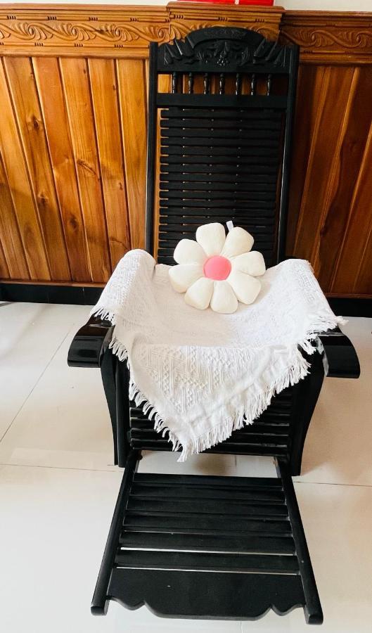 Love Homestay & Spa 퀴논 외부 사진