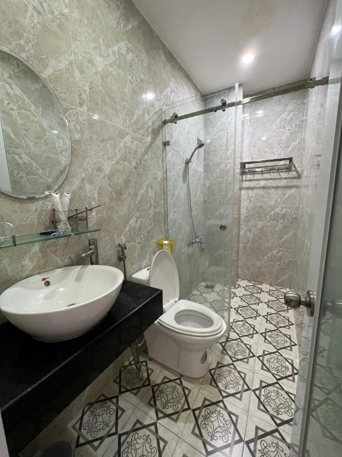 Love Homestay & Spa 퀴논 외부 사진